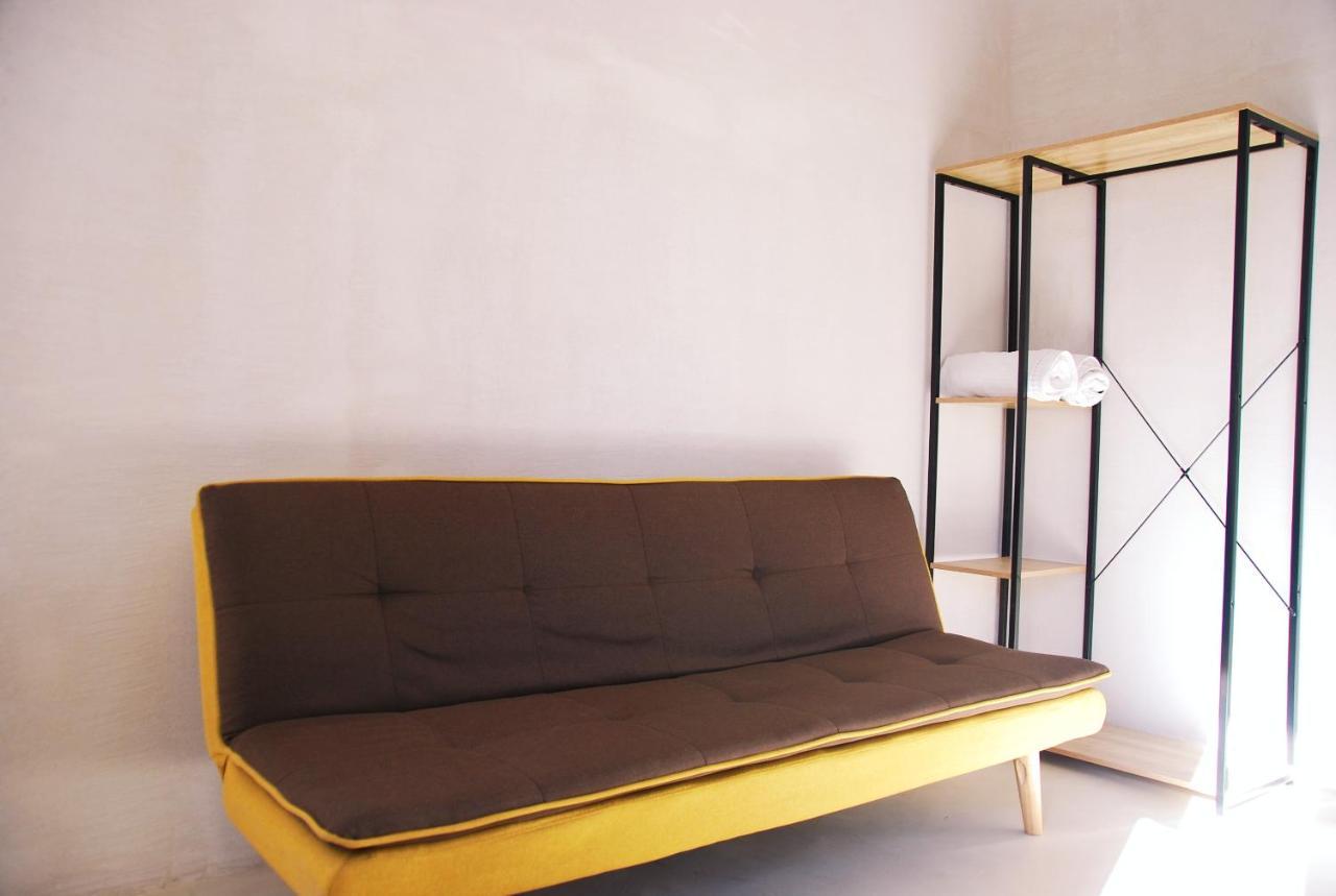 Staying In Atene Esterno foto